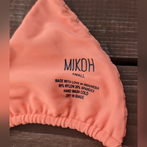 Mikoh 2pc swimsuit - very good condition - Picture 2 of 8